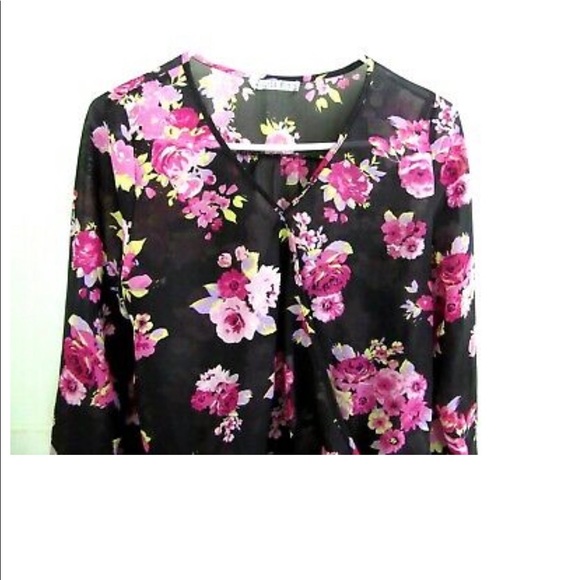 Cupid’S Dairy Silky SemiSheer Floral Top - Picture 3 of 10